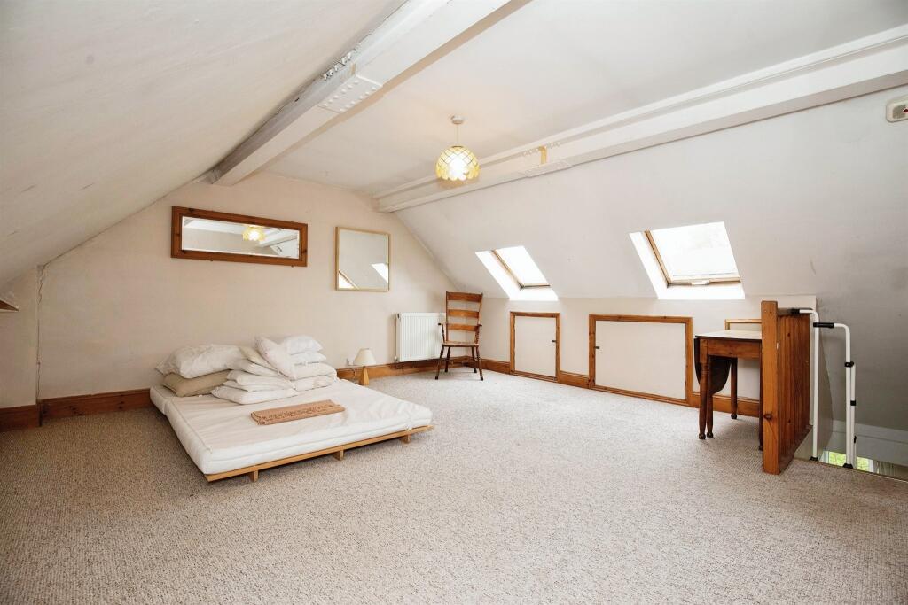 Additional property image - Campion Terrace, Leamington Spa