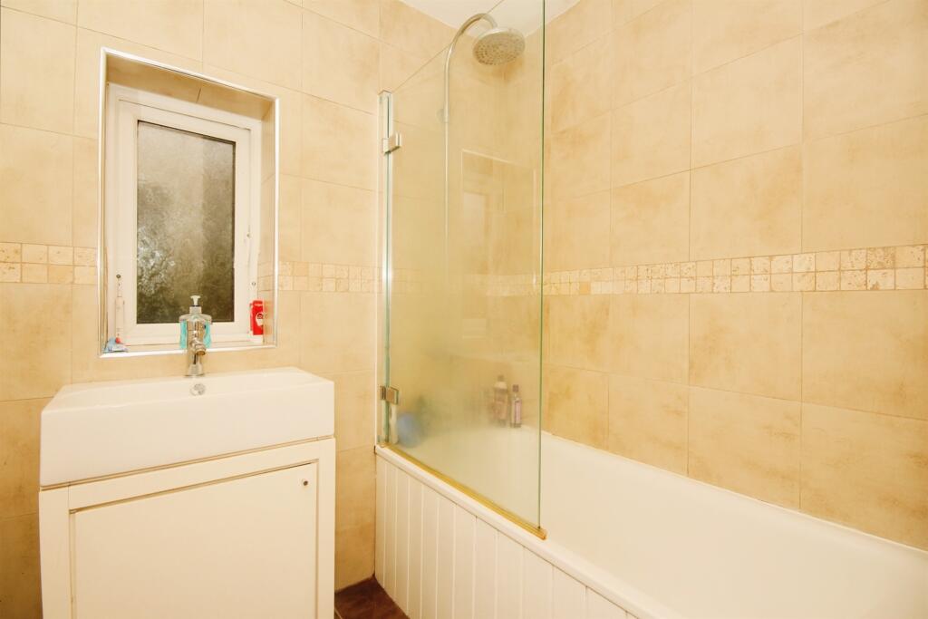 Additional property image - Marston Avenue, Lighthorne Heath, Leamington Spa