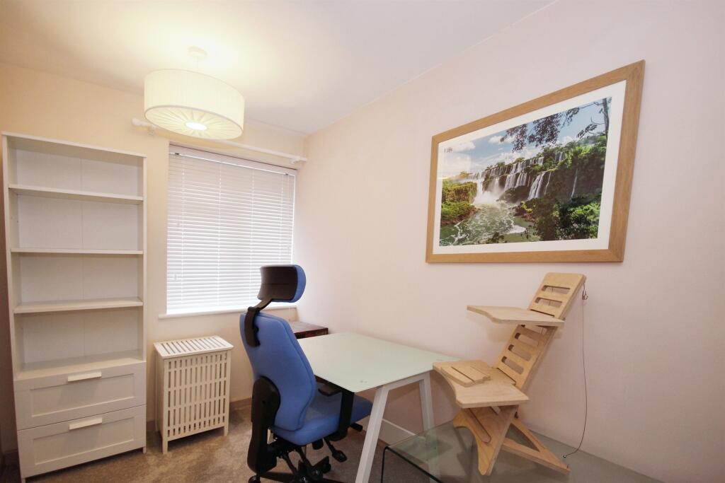 Additional property image - Beaconsfield Street, Leamington Spa