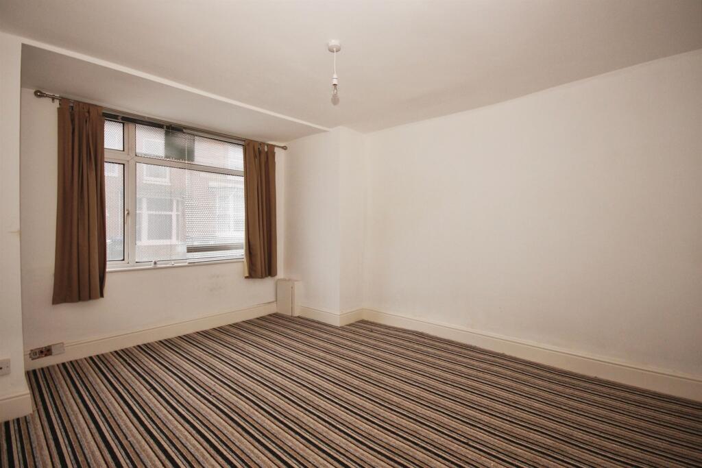 Additional property image - Eagle Street, Leamington Spa