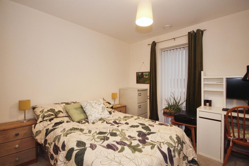 Additional property image - Queensway, Leamington Spa