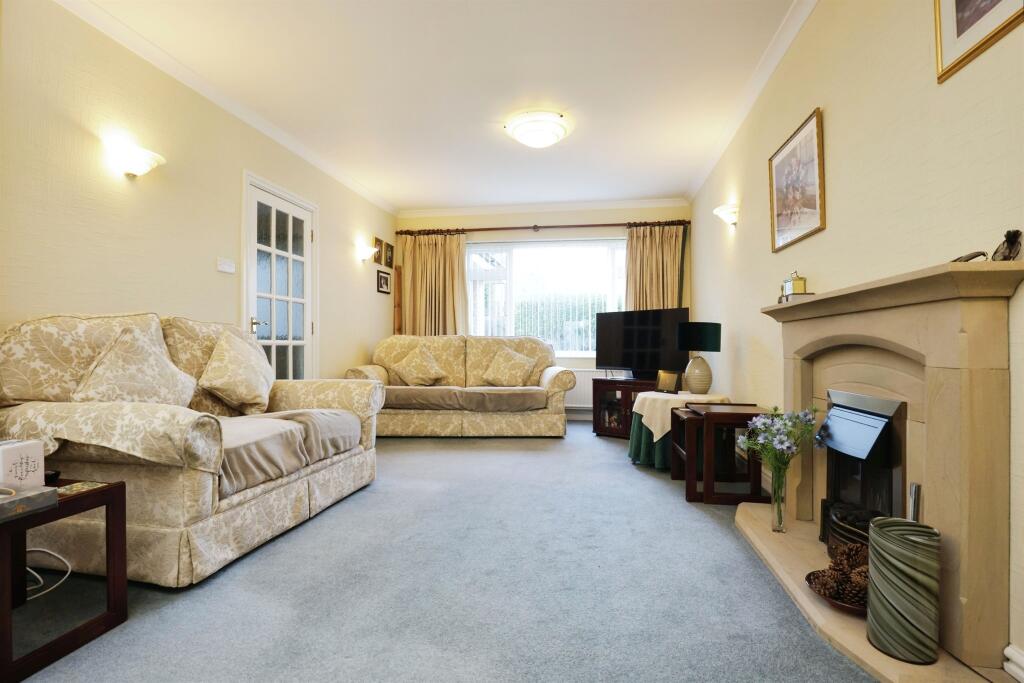 Additional property image - Farm Street, Harbury, Leamington Spa