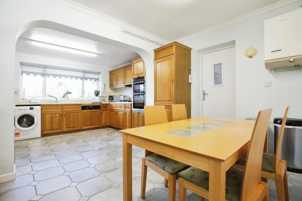 Additional property image - Farm Street, Harbury, Leamington Spa