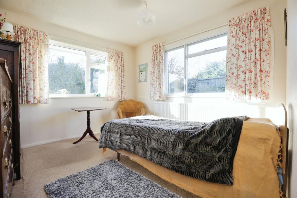 Additional property image - Vicarage Lane, Harbury, Leamington Spa