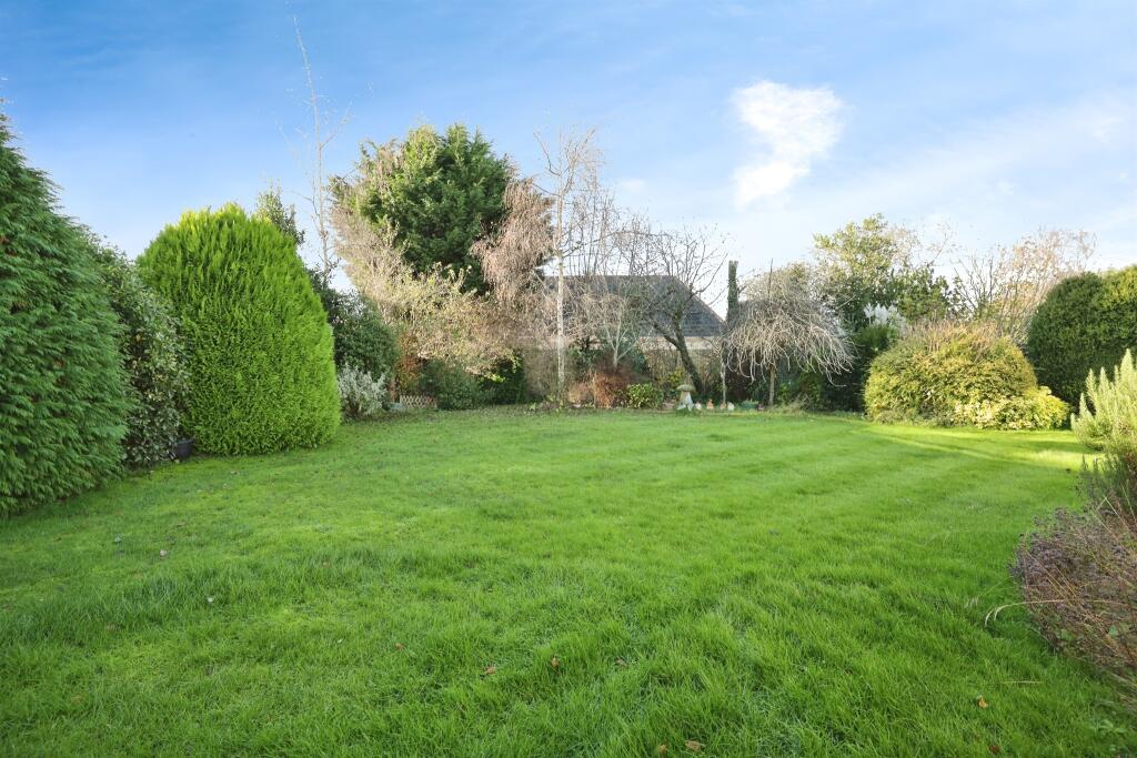 Additional property image - Vicarage Lane, Harbury, Leamington Spa