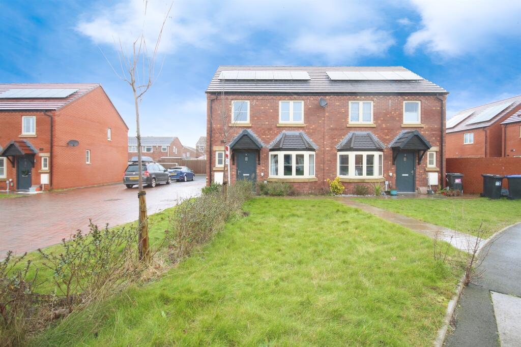 Additional property image - Foster Drive, Radford Semele, Leamington Spa