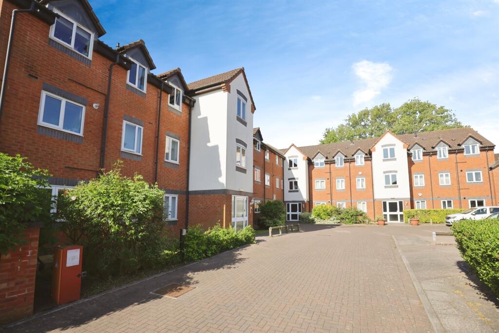 Main image of property: Parish End, Leamington Spa