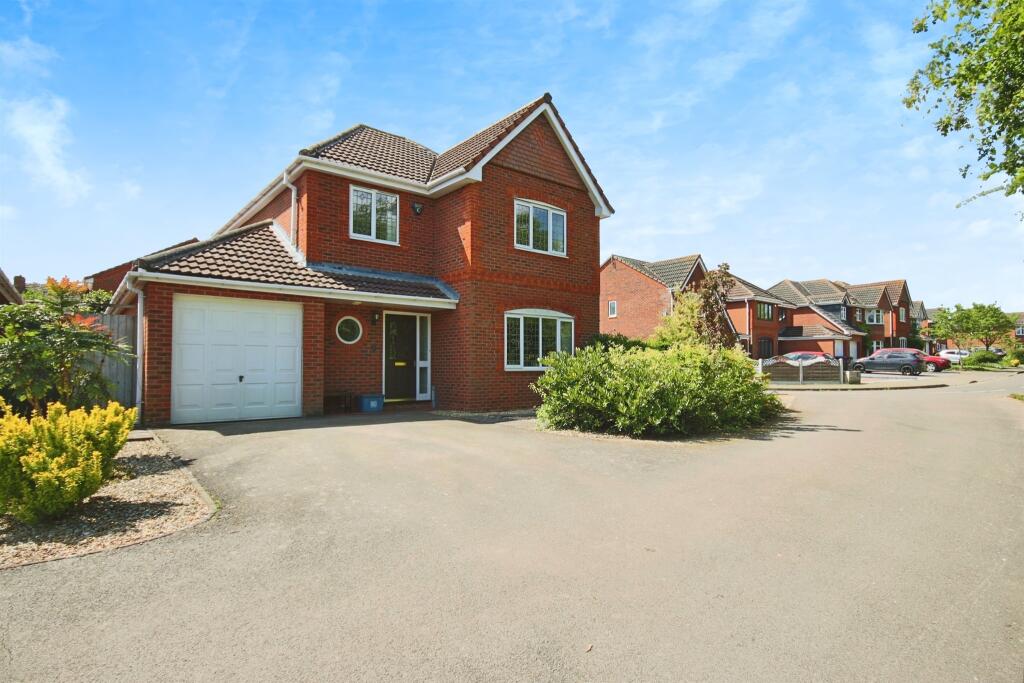 Main image of property: Jourdain Park, Heathcote, Warwick
