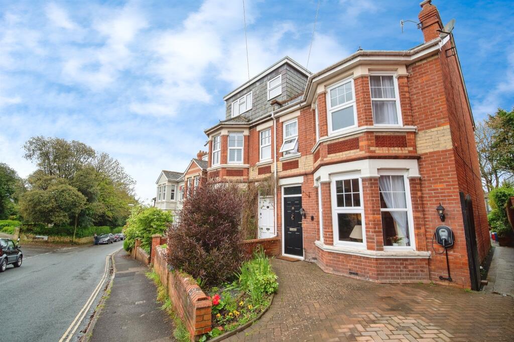 4 bedroom semidetached house for sale in Old Castle Road, Weymouth, DT4