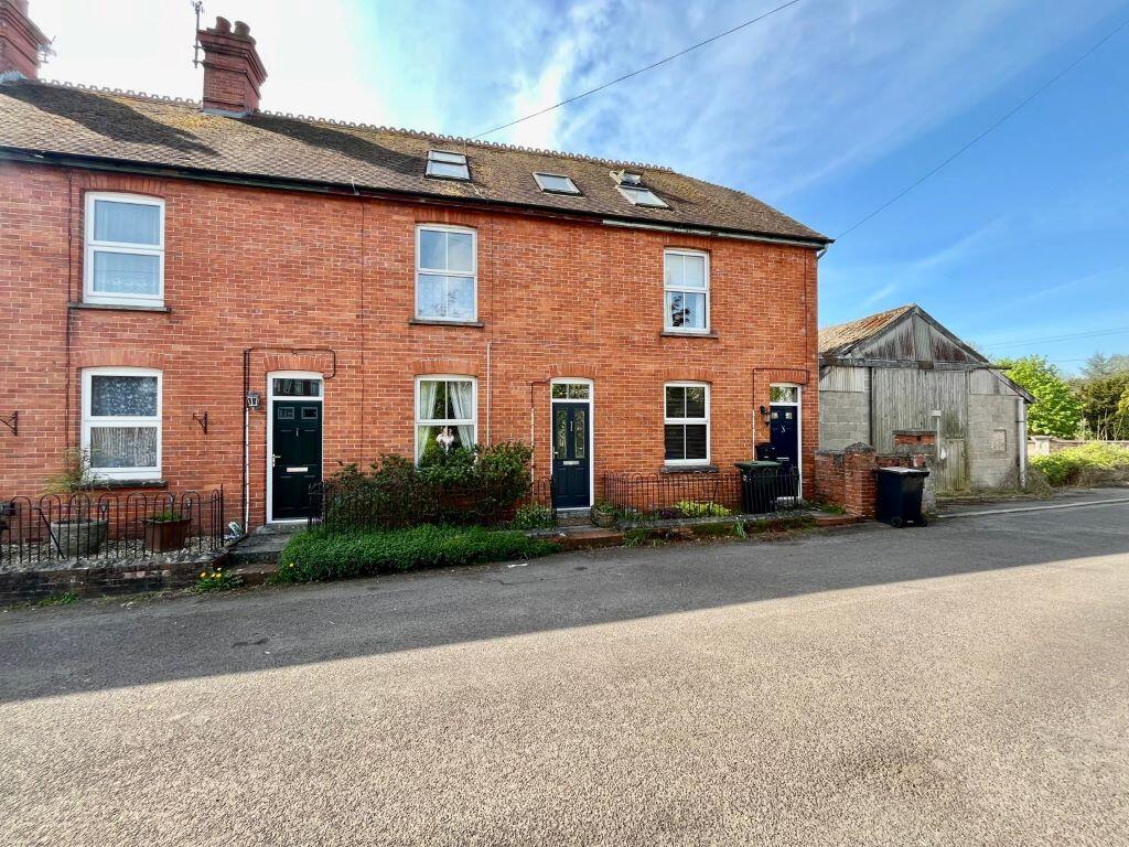 Main image of property: Victoria Terrace, Gillingham