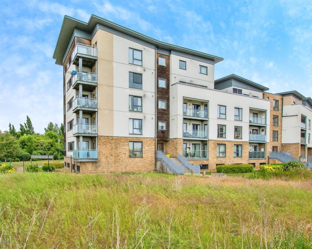 Main image of property: Hammonds Drive, PETERBOROUGH