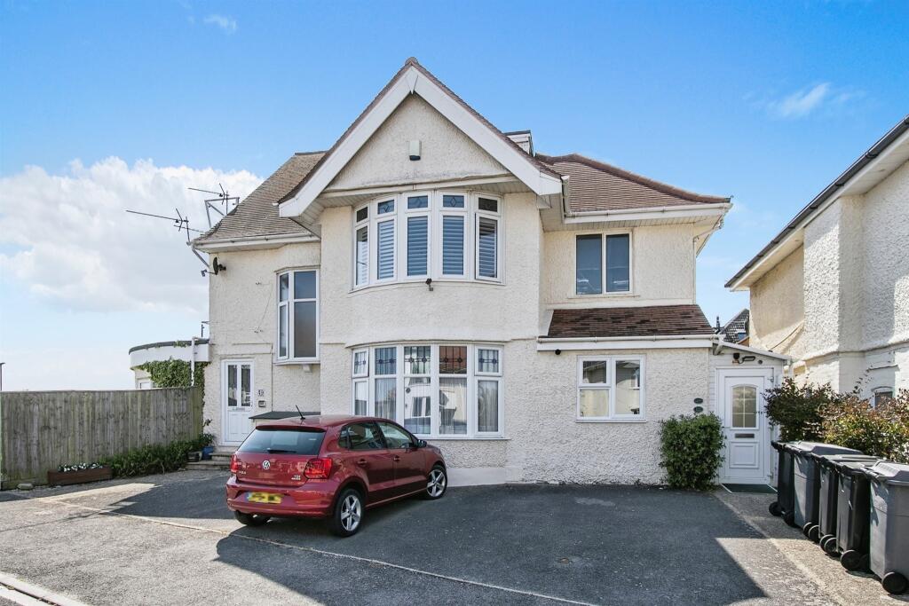 Main image of property: Stourcliffe Avenue, Bournemouth
