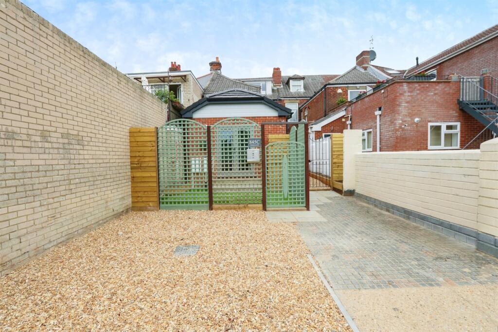 Additional property image - Christchurch Road, Bournemouth