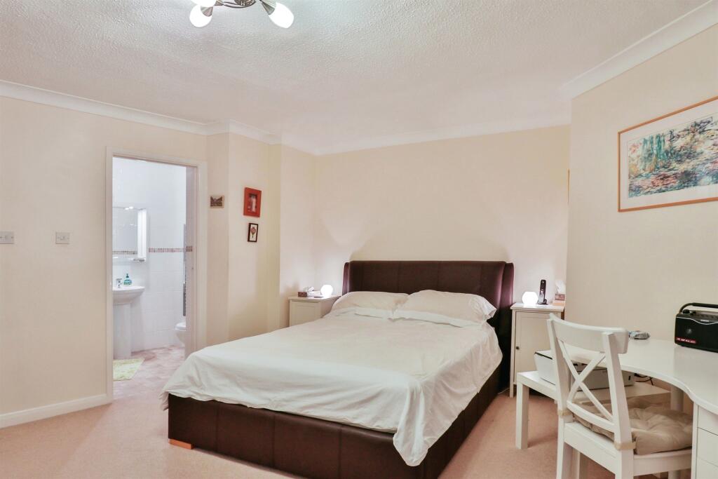 Additional property image - Manor Road, Bournemouth