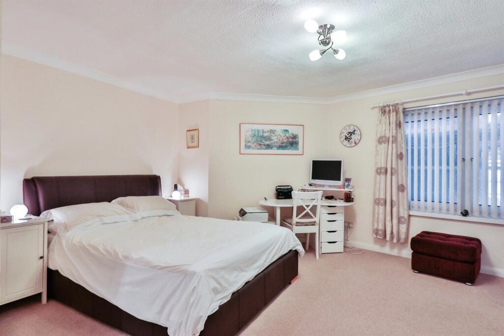 Additional property image - Manor Road, Bournemouth