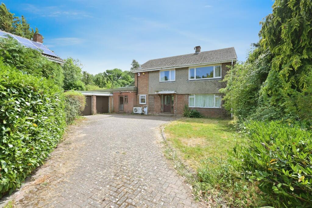 Main image of property: High Street, Yelling, St. Neots