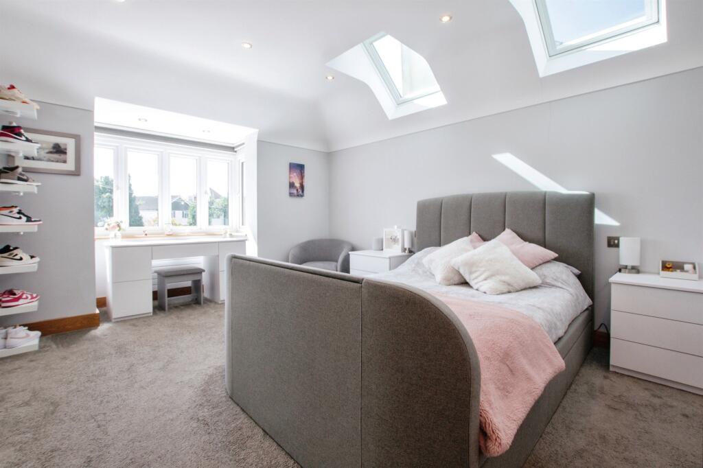 Additional property image - Hillcrest Road, Bournemouth