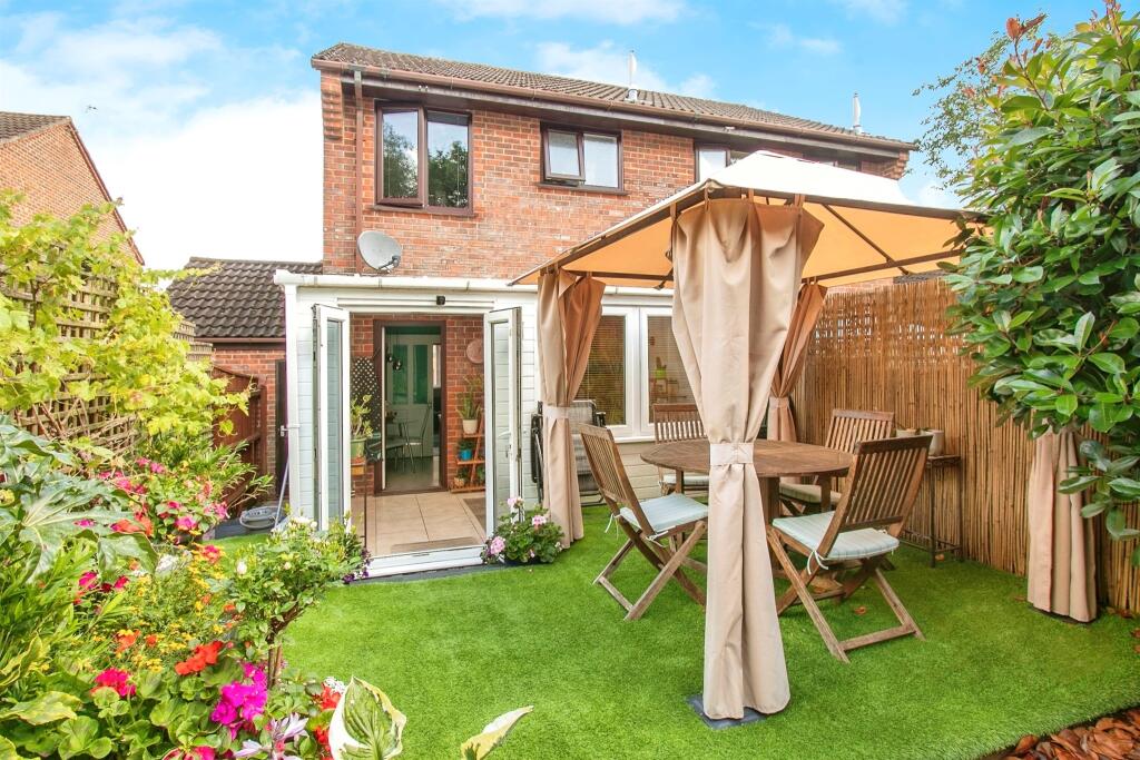 Additional property image - Fryer Close, Bournemouth