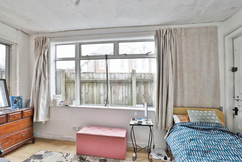 Additional property image - Evelyn Road, Bournemouth