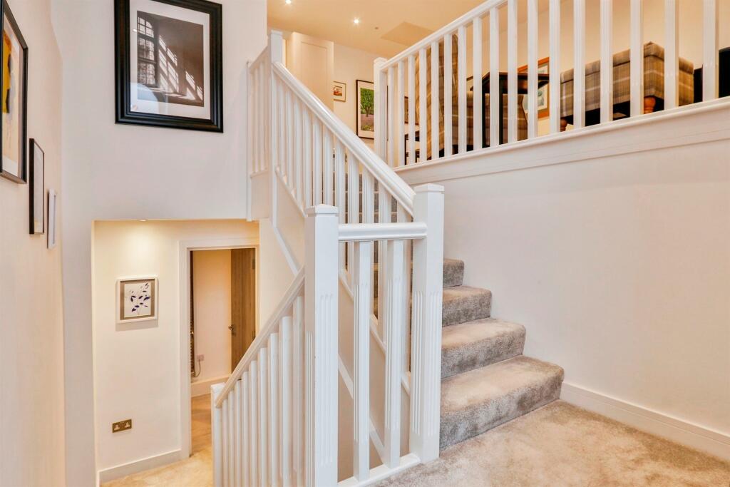 Additional property image - Norwich Avenue West, Bournemouth