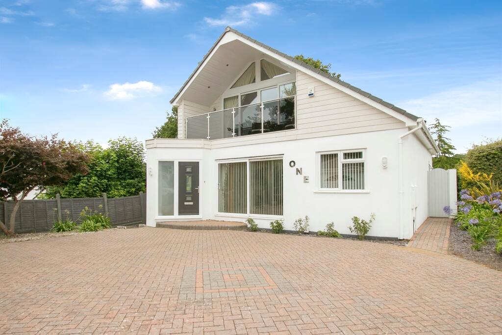 Main image of property: Broadwater Avenue, Poole