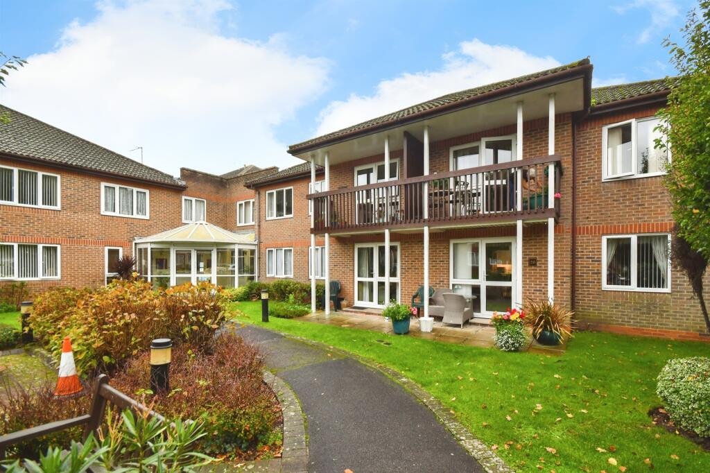 Main image of property: Fernlea Avenue, Ferndown