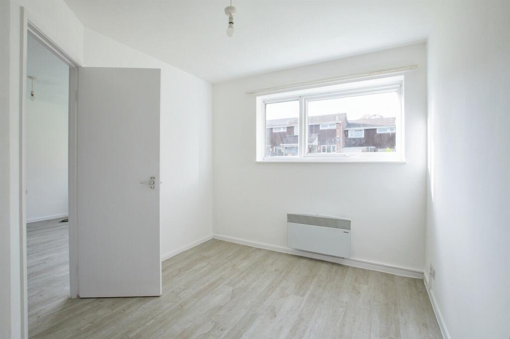 Additional property image - Thames Close, Ferndown