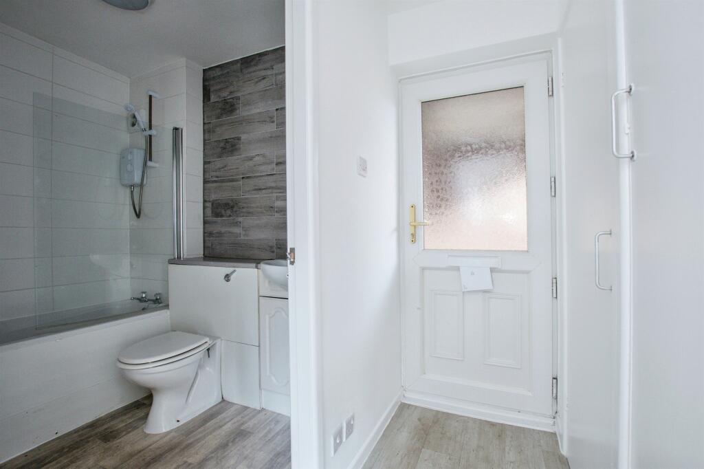 Additional property image - Thames Close, Ferndown