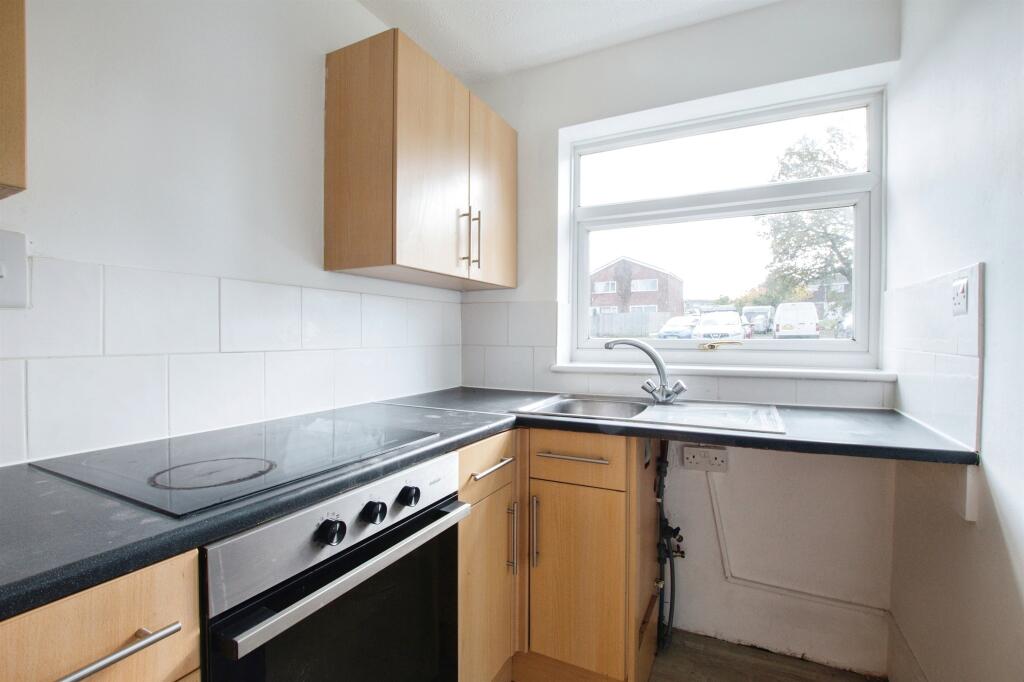 Additional property image - Thames Close, Ferndown