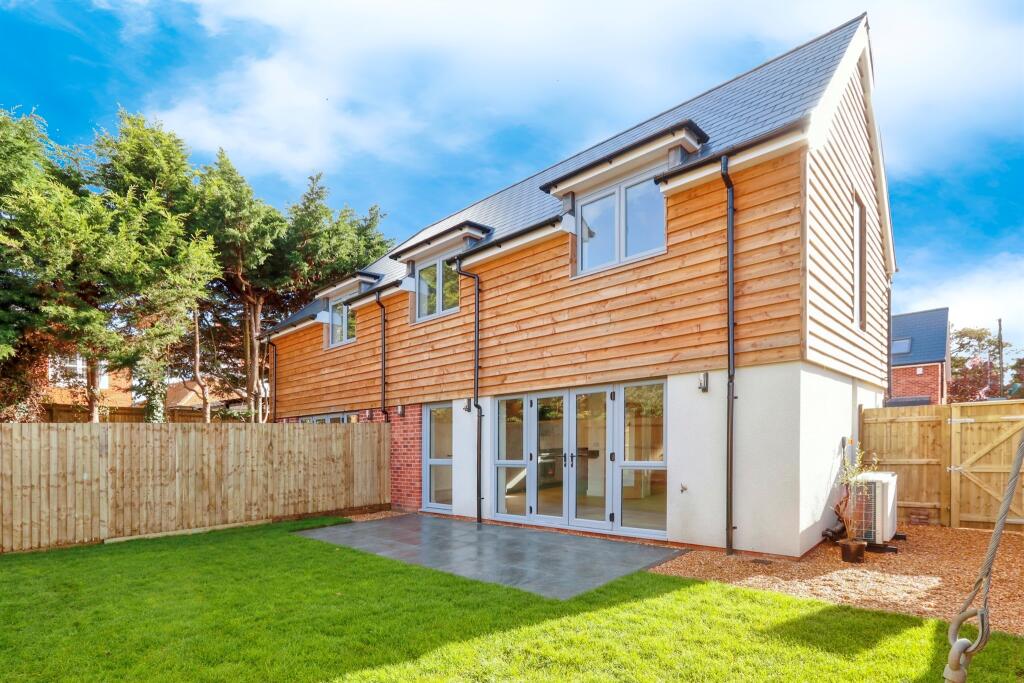 Additional property image - West Moors Road, Three Legged Cross, Wimborne