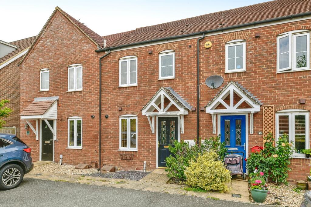 Main image of property: Great Gables, Stevenage