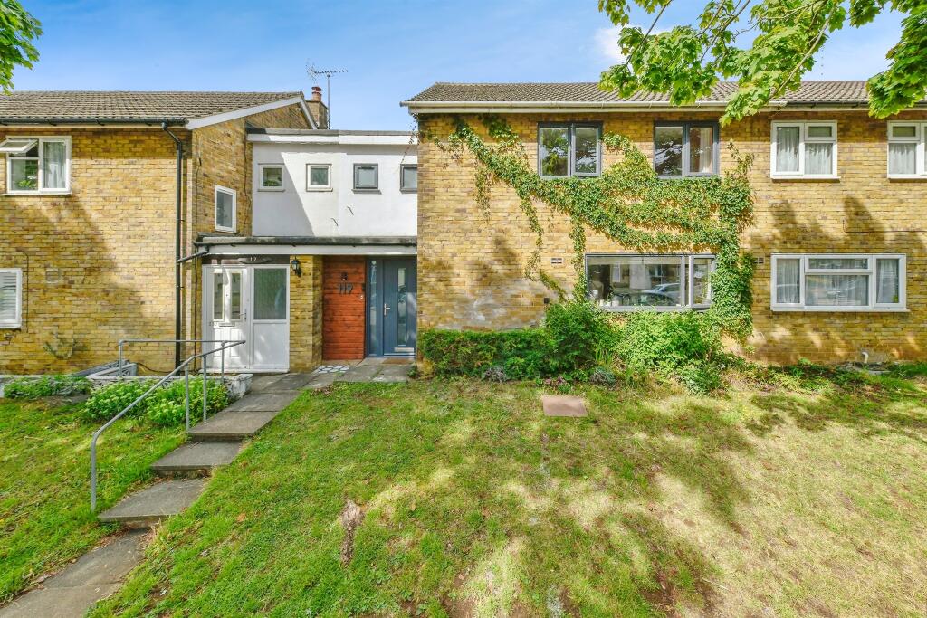 Main image of property: Oaks Cross, Stevenage