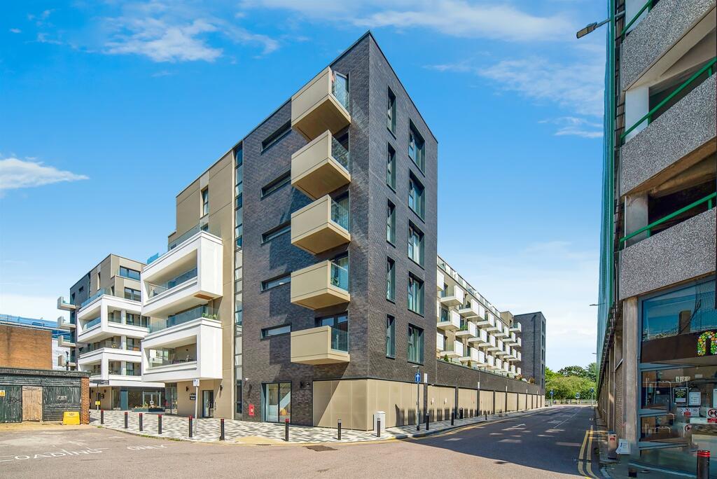 Main image of property: Park Place, Town Centre, Stevenage