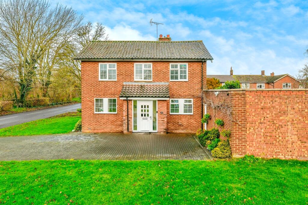 Main image of property: Woolgrove Road, Hitchin