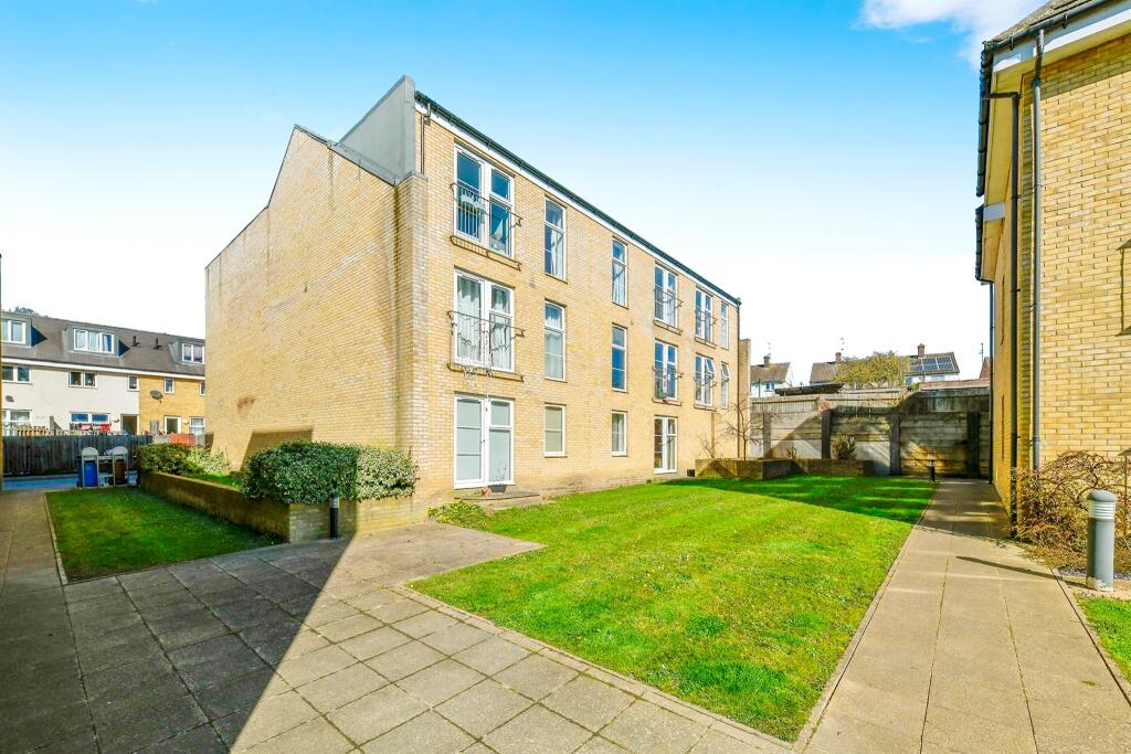 Main image of property: Grove Road, Hitchin