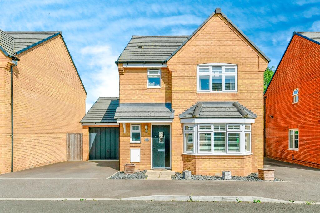 Main image of property: Skylark Field, Lower Stondon, Henlow