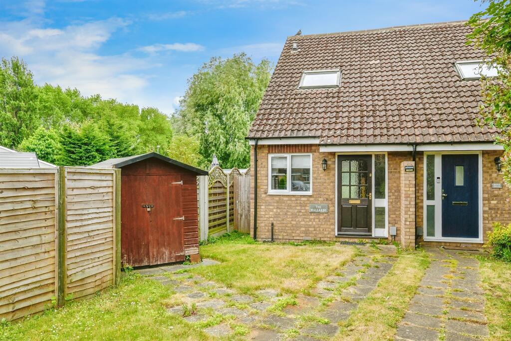Main image of property: Green Lane, Hitchin