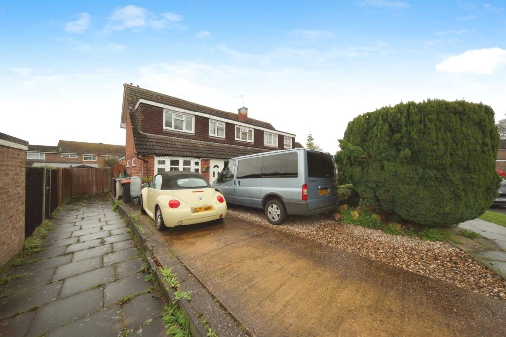 Main image of property: Weatherby, Dunstable