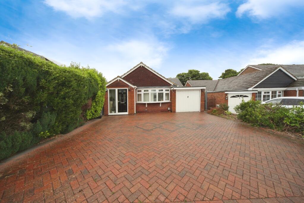 Main image of property: Barley Brow, Dunstable