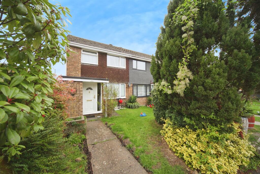 Main image of property: Suncote Avenue, DUNSTABLE