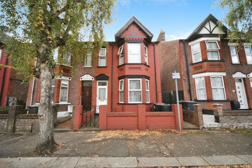 Main image of property: Avondale Road, Luton