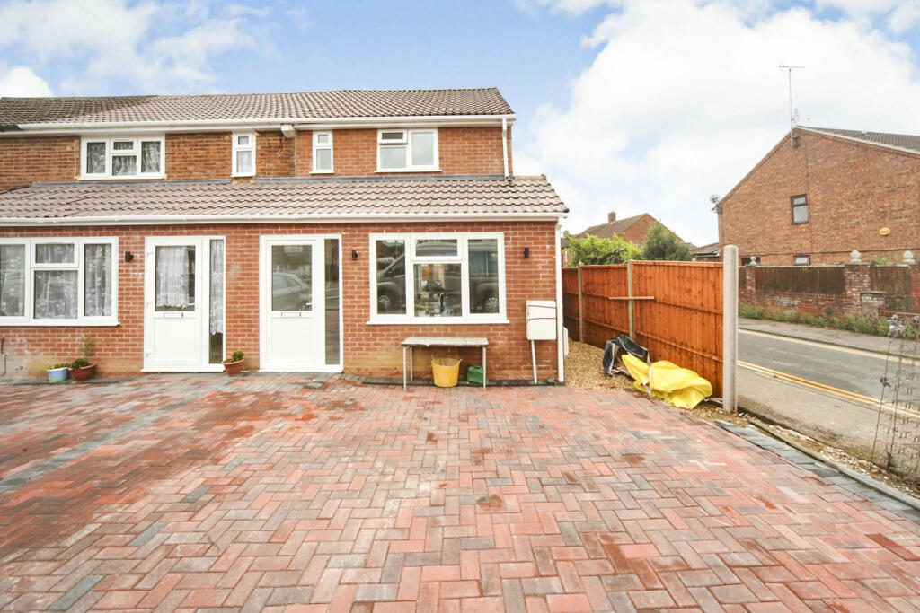 Main image of property: Lalleford Road, Luton