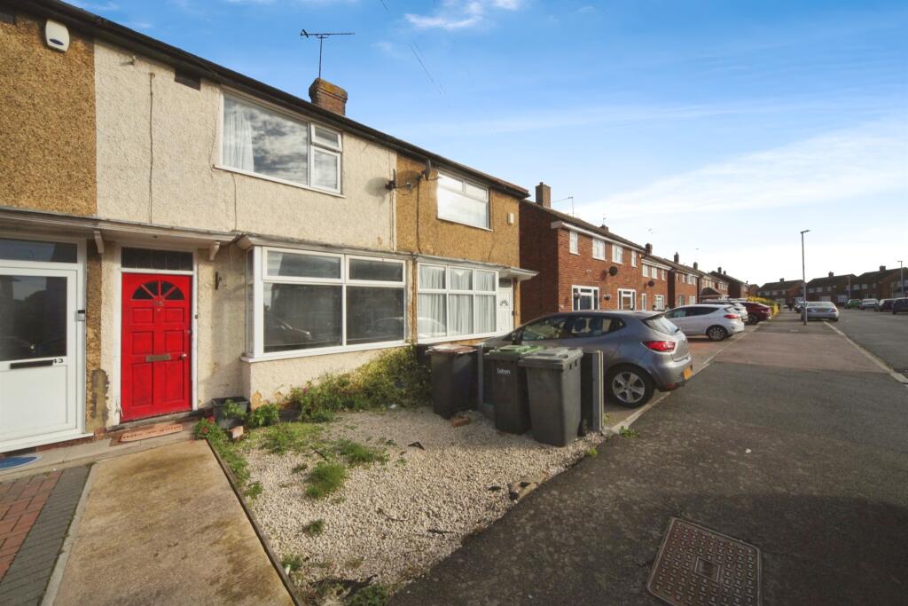 Main image of property: Peartree Road, Luton