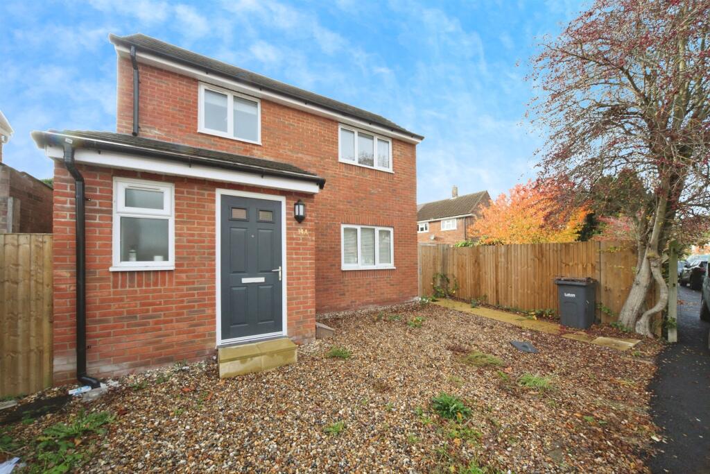 Main image of property: Mangrove Road, Luton