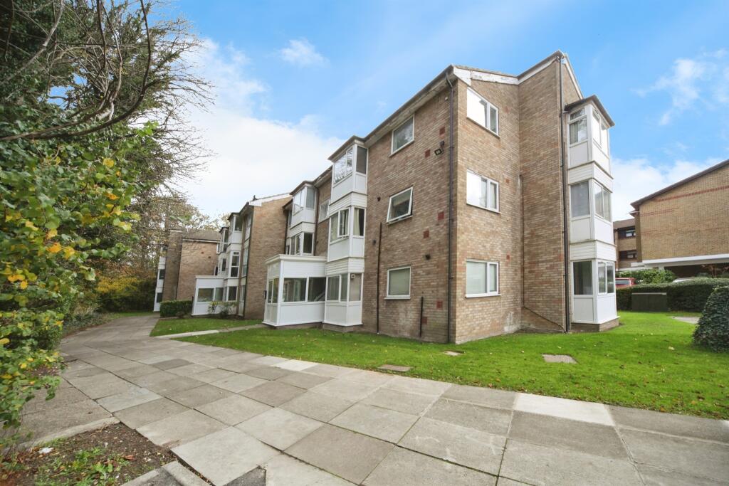 Main image of property: Vincent Road, Luton