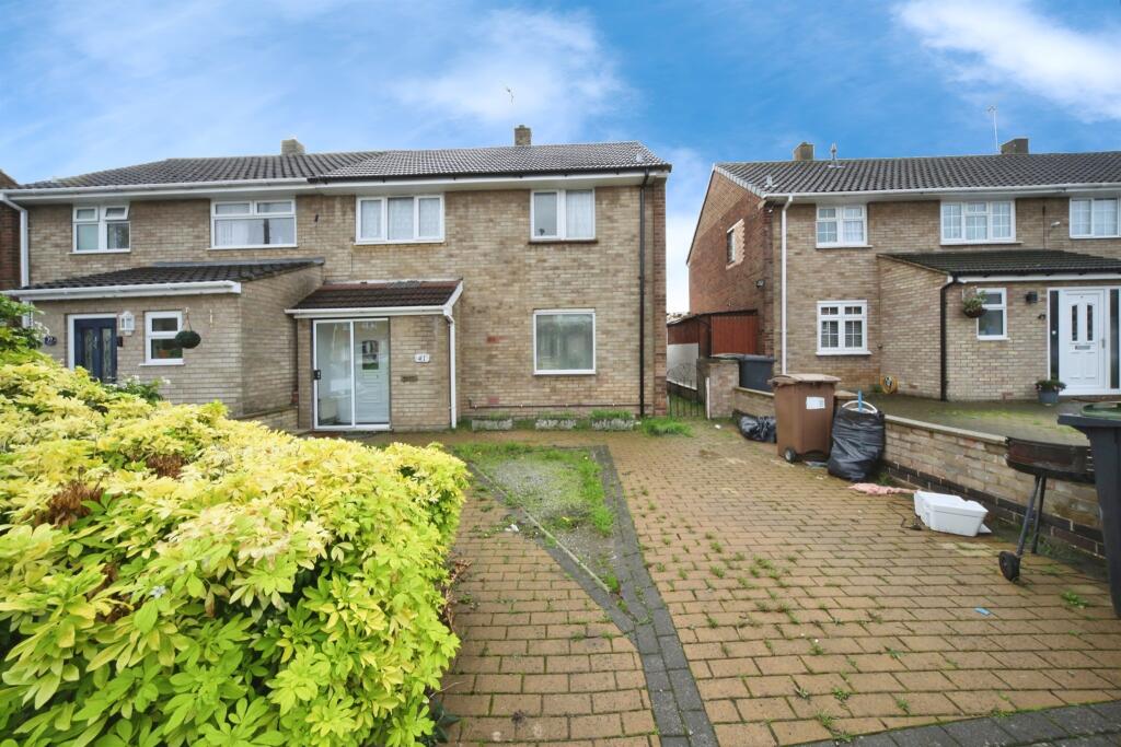 Main image of property: Kirkwood Road, Luton