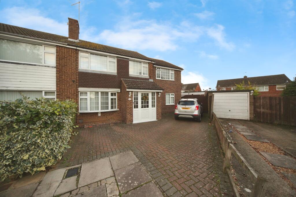 Main image of property: Ranock Close, Luton