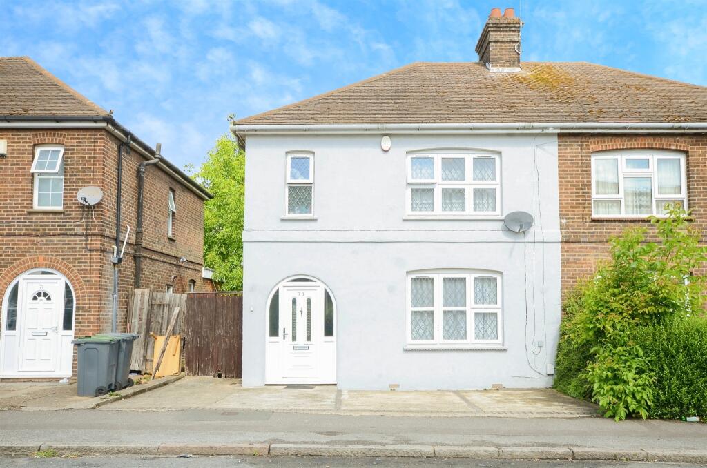 Main image of property: Pembroke Avenue, Luton