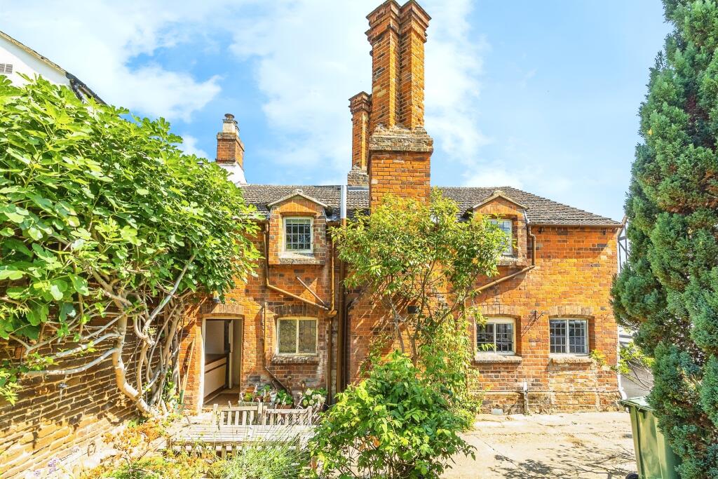 Main image of property: High Street, Silsoe, Bedford