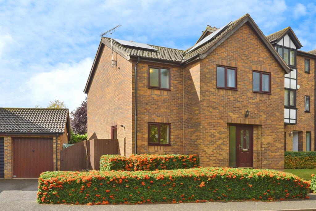 Main image of property: Constantine Way, Bancroft Park, MILTON KEYNES